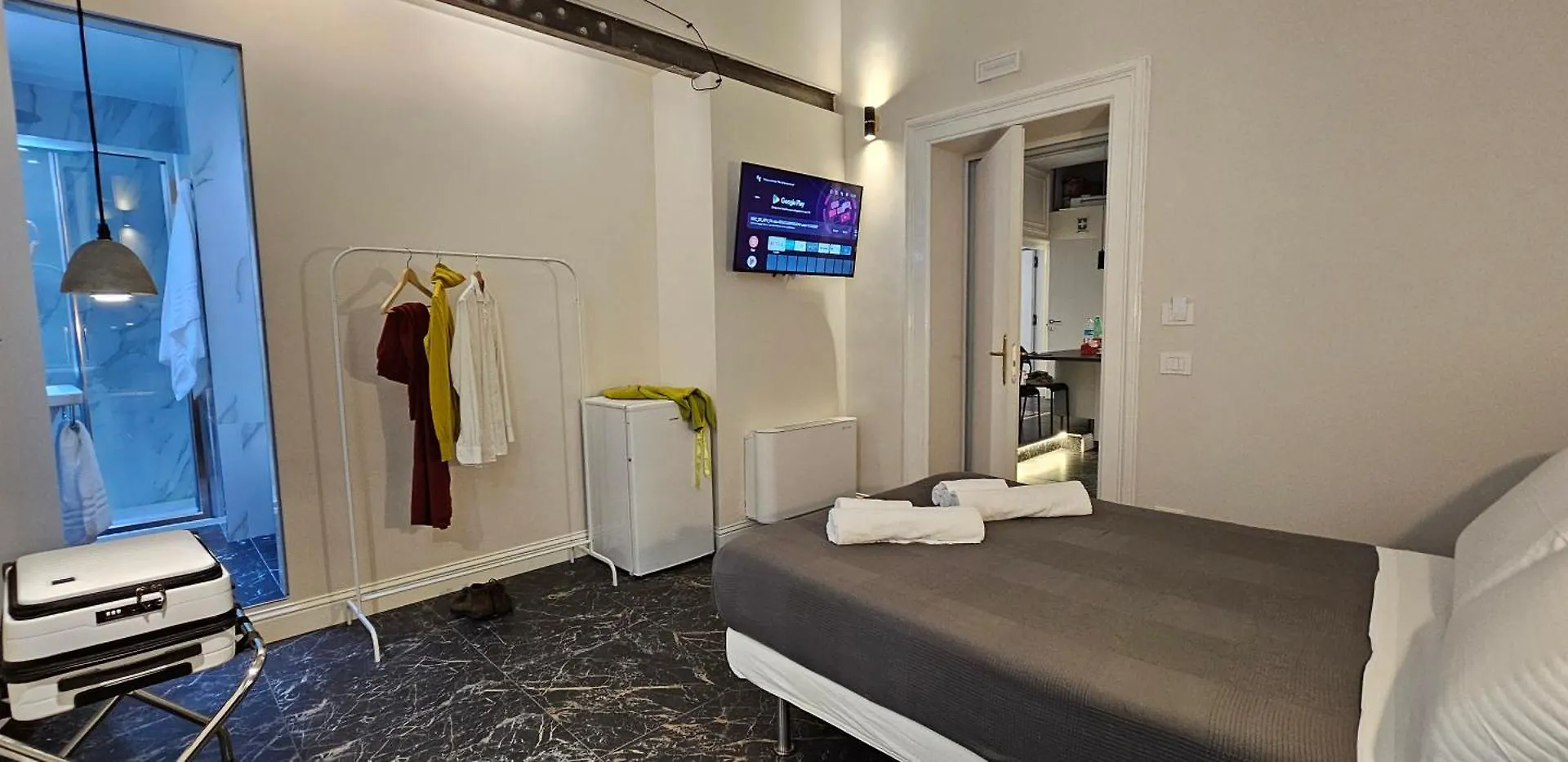 Room Roma Nazionale