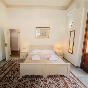 L'aranceto&stilnovo 3*, Florencia Italia
