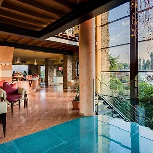 Art & Aeroporto 4*, Stezzano İtalya