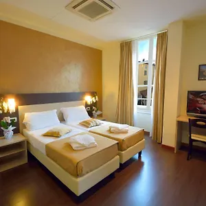 Marbo 3*, Florencia Italia