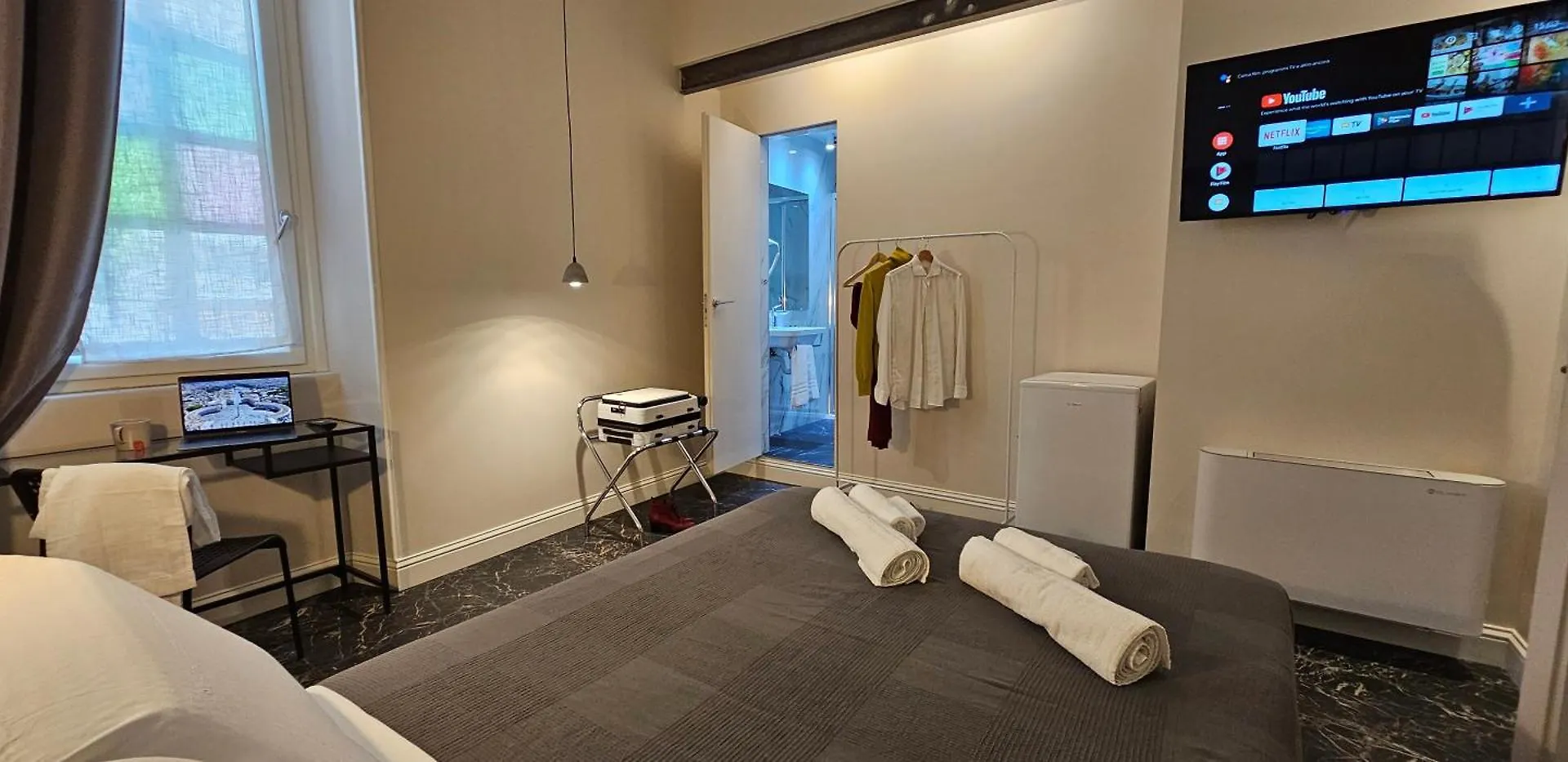 Pensión Room Roma Nazionale Italia