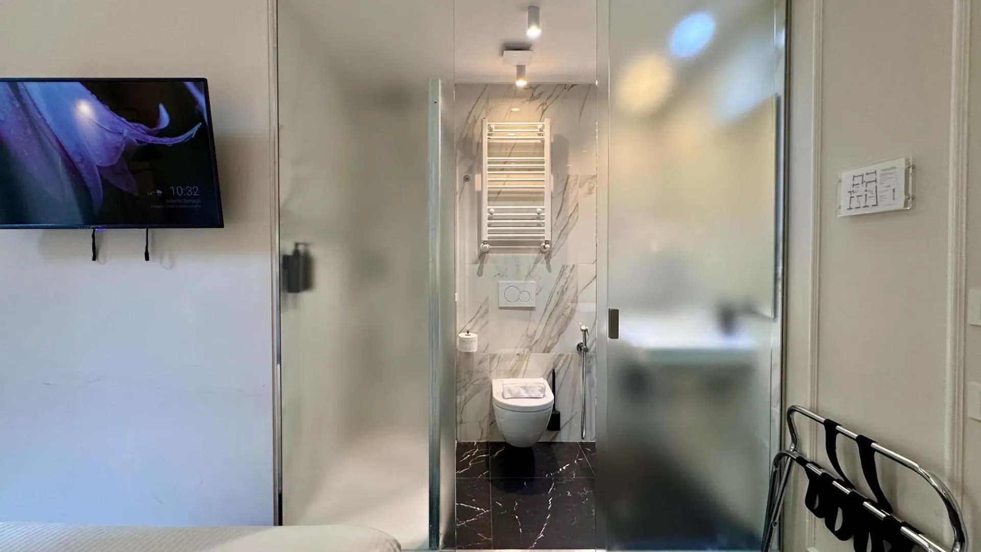 Room Roma Nazionale 意大利