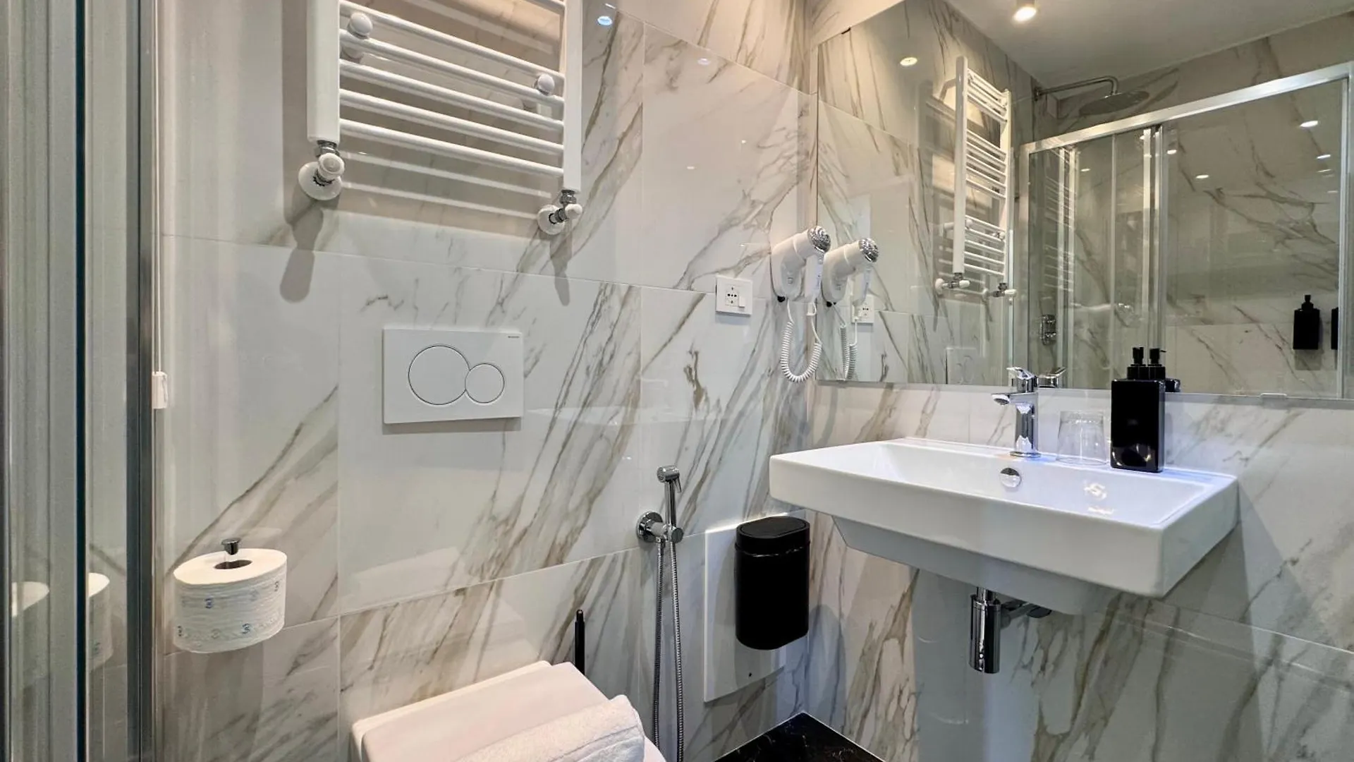 Room Roma Nazionale Affittacamere