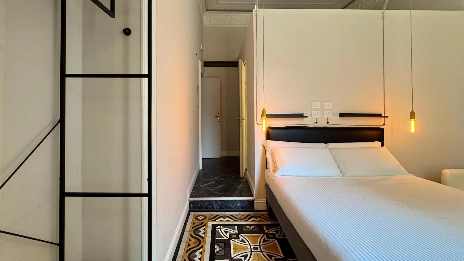 Room Roma Nazionale